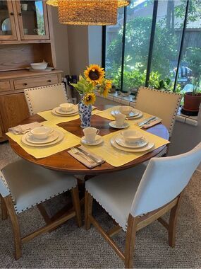 Vintage Set 6 NWT Yellow Embroidered Linen Look Placemats 13x19